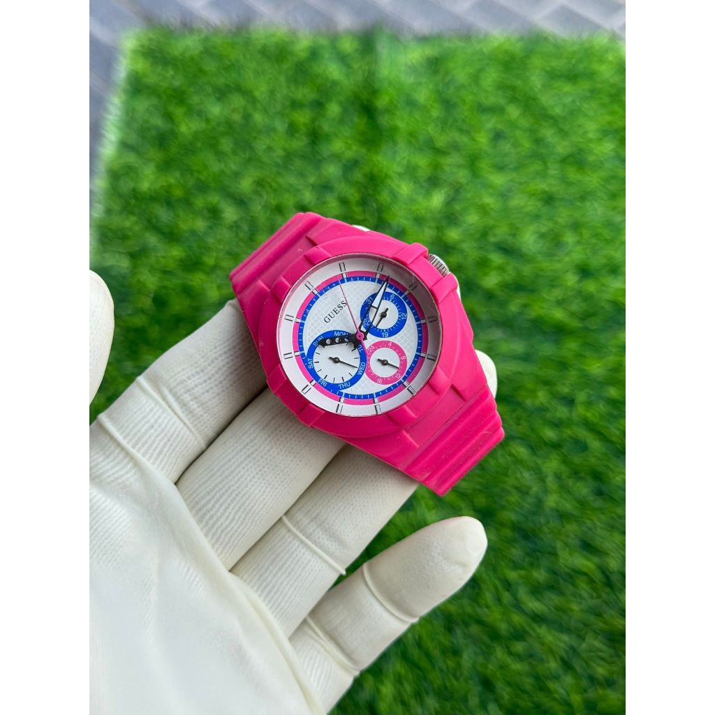 Jam second GUESS second like new