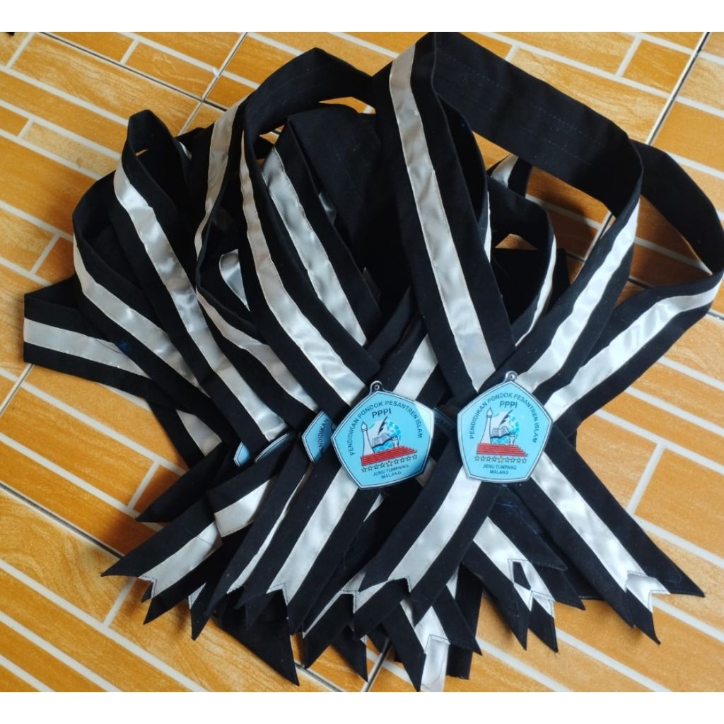 gordon kalung wisuda, samir wisuda model Custom