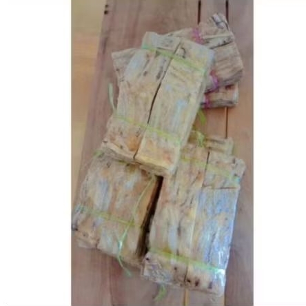 pisang sale mentah/sale lidah 1iket 100 lembar