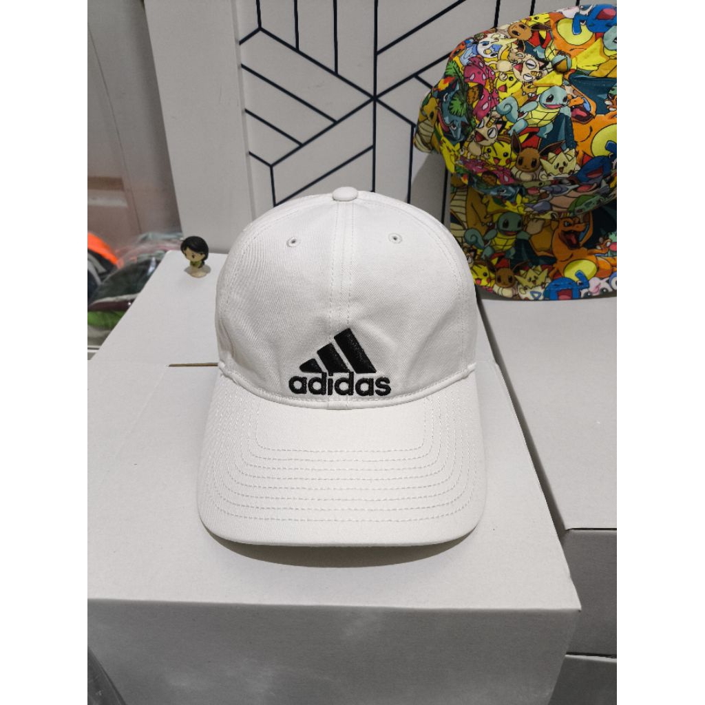 Topi Adidas Casual Three Strip White