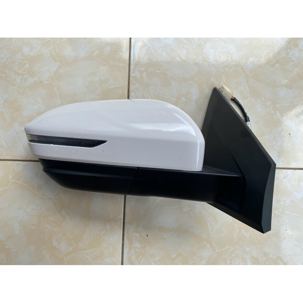 Spion Wuling Almaz Sebelah Kanan Original Copotan