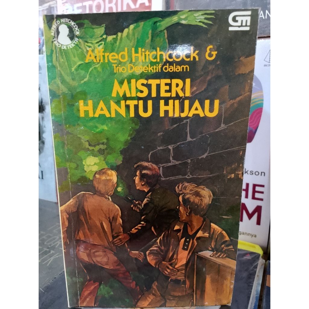 Novel Bekas original TRIO DETEKTIF - Misteri Hantu Hijau