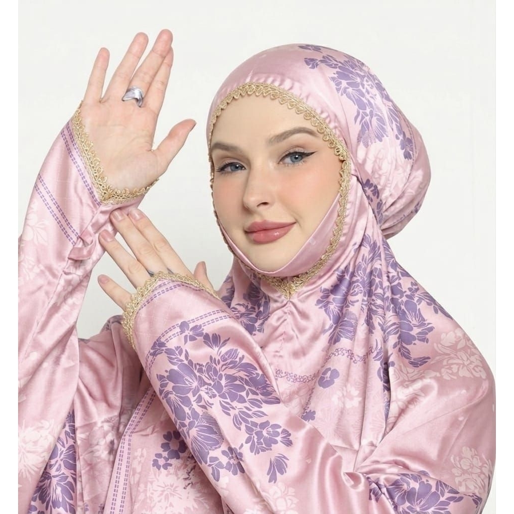 MUKENA TERUSAN SUTRA SILK RENDA MOTIF. MUKENA MM SUTRA SILK PREMIUM. ADEM NYAMAN CANTIK. COD