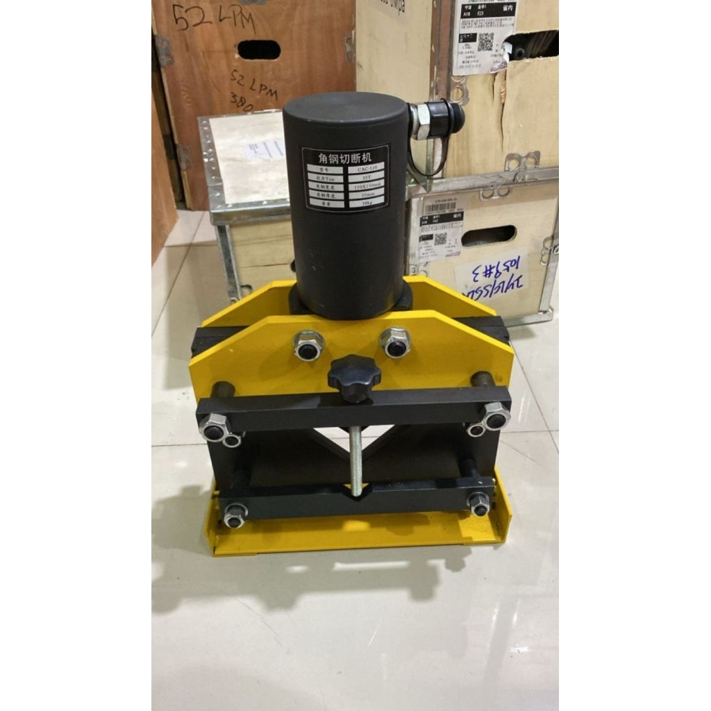 110mm x 10mm Hydraulic Angle Steel Cutting CAC-110 Alat Potong Besi Siku Hidrolik 110x110 110x110mm 