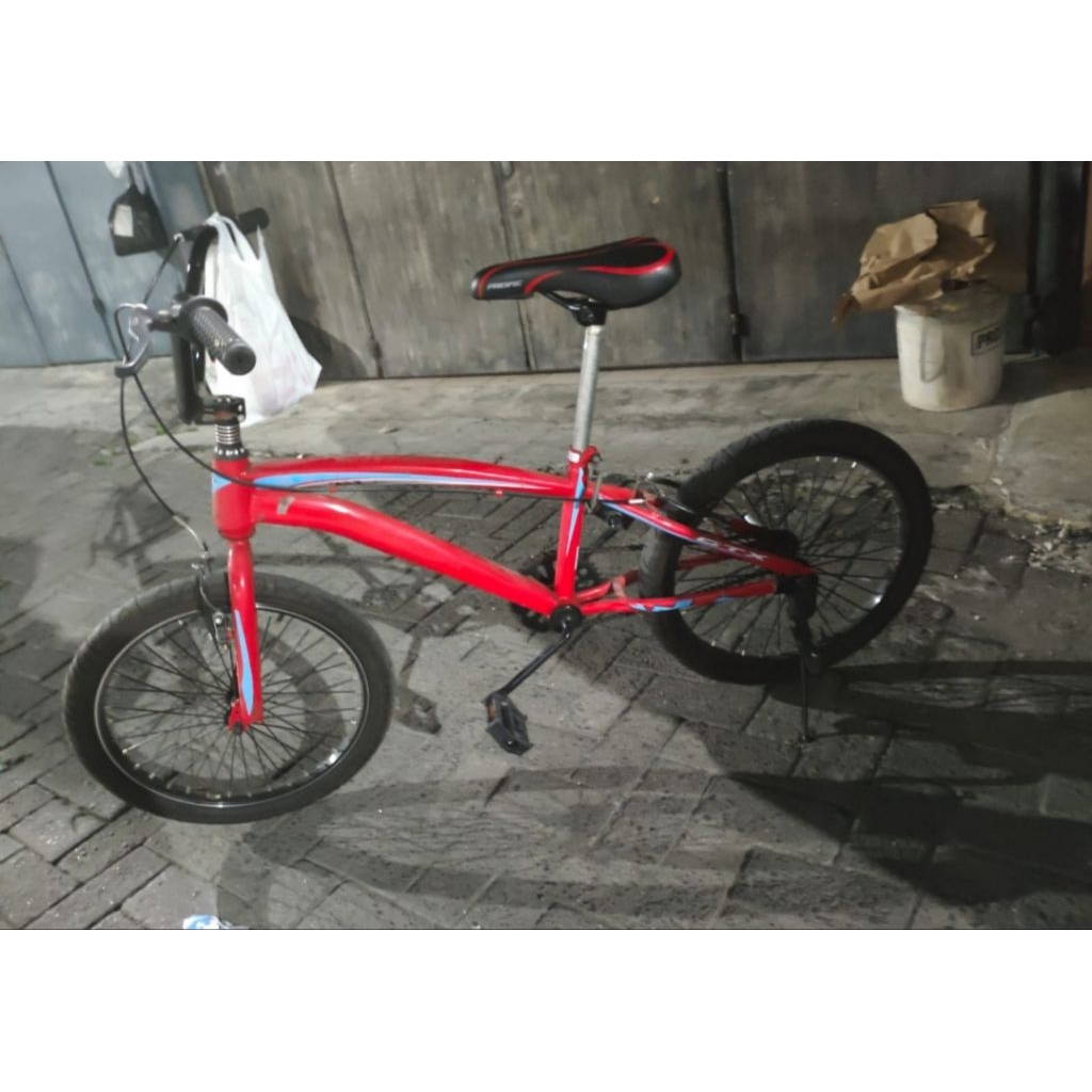 Sepeda BMX 20 Inch merek GTX seken bagus