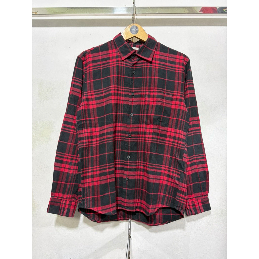 kemeja flanel GU