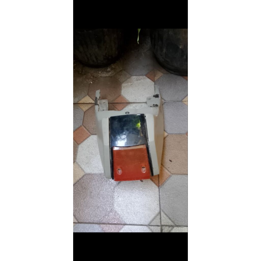 body belakang rgr sprinter+stoplamp