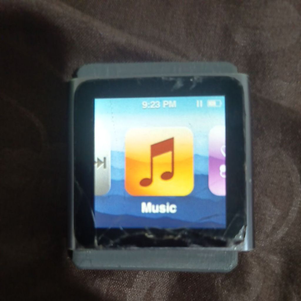 iPod Nano 6th Generation (baca deskripsi)