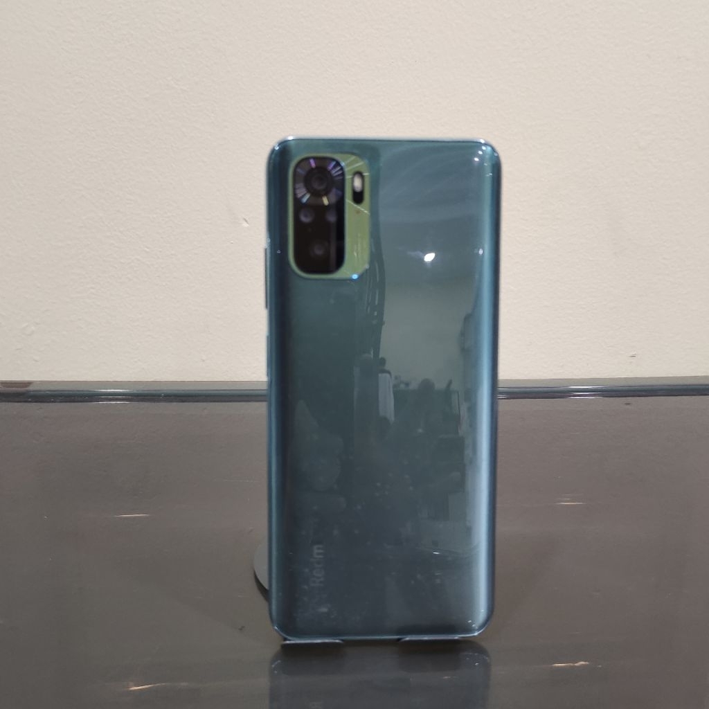 Handphone Xiaomi Redmi Note 10 Ram 4 64 GB (Batangan, Tanpa Charger)