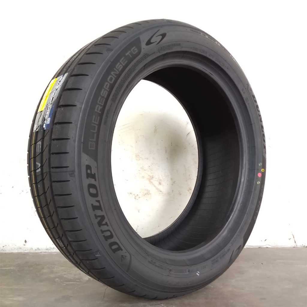 Ban Dunlop Blue Response TG 215/55 R17 Ban Mobil  HRV, Innova