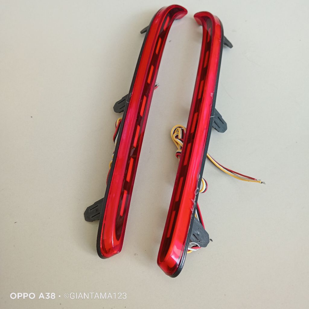 Lampu LED Bumper Belakang Avanza 2019-2021