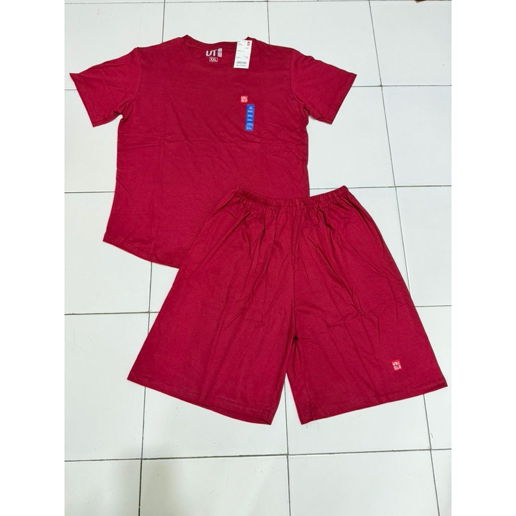 SETCEL UNIQLO TERBARU