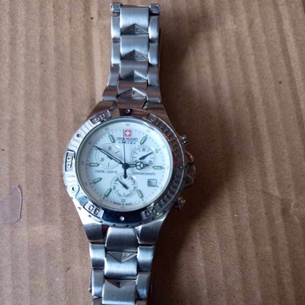 jam Swiss military hanowa quart chrono full original bekas like new