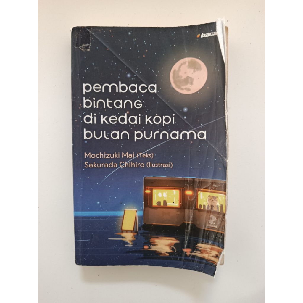 pembaca bintang di kedai kopi bulan purnama