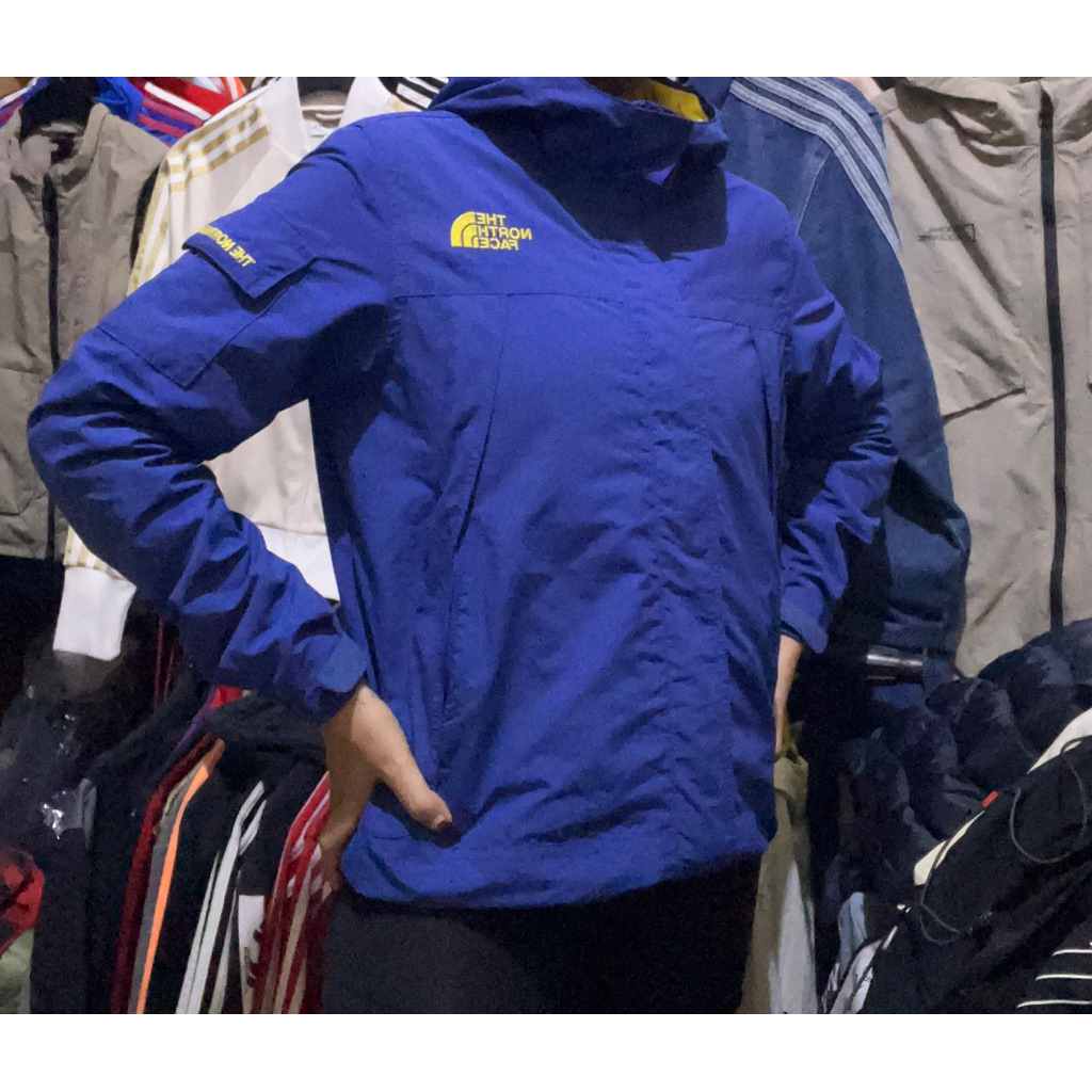 Jacket the north face | jacket outdoor tnf saku samping