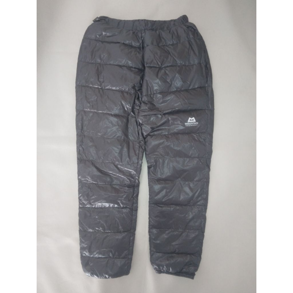 CELANA BULANG MOUNTAIN EQUIPMENT BULU ANGSA