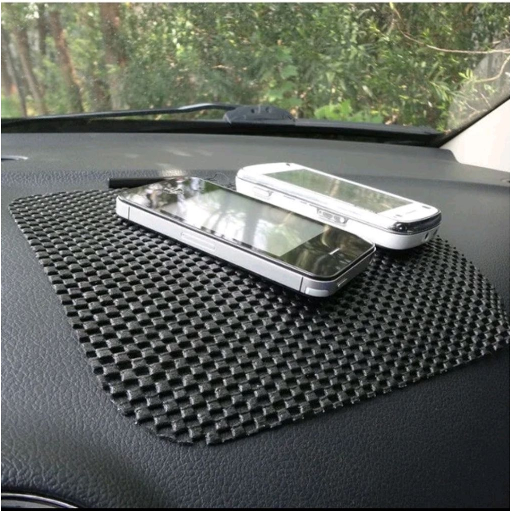 Dashmat Antislip Anti Slip Taplak Dashboard Mobil Ukuran 20x30cm