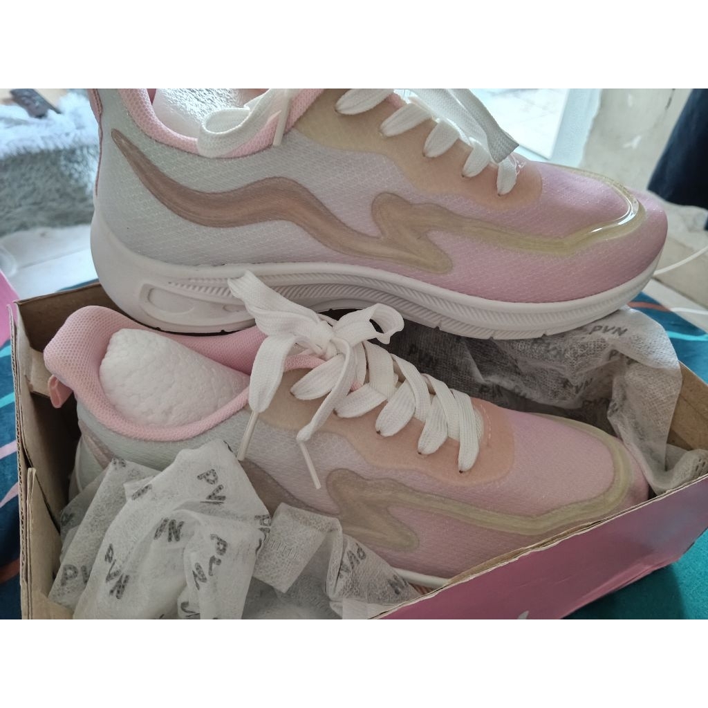 Sepatu Wanita PVN