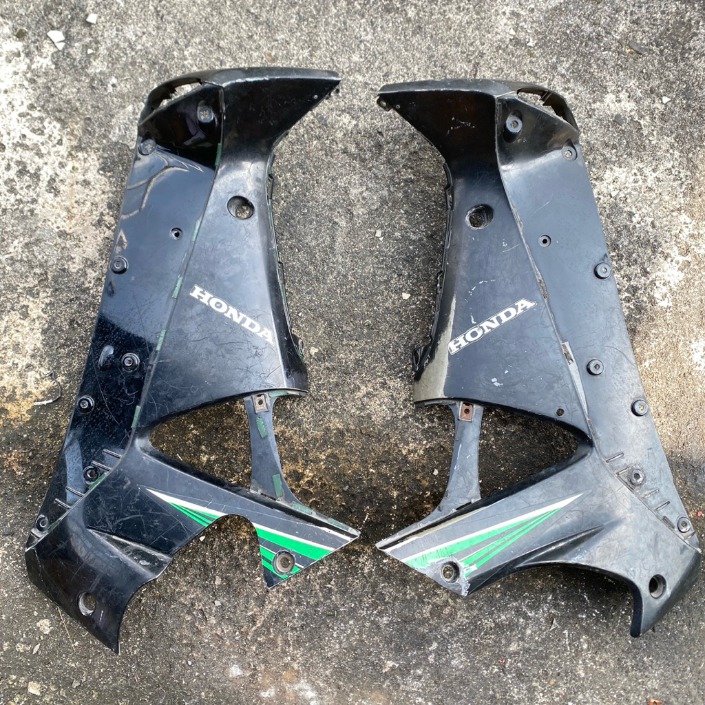 Sayap Dalam Kanan Kiri Supra X 125 Tahun 2005-2006 Lama Original