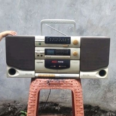 Radio tape kaset Polytron
