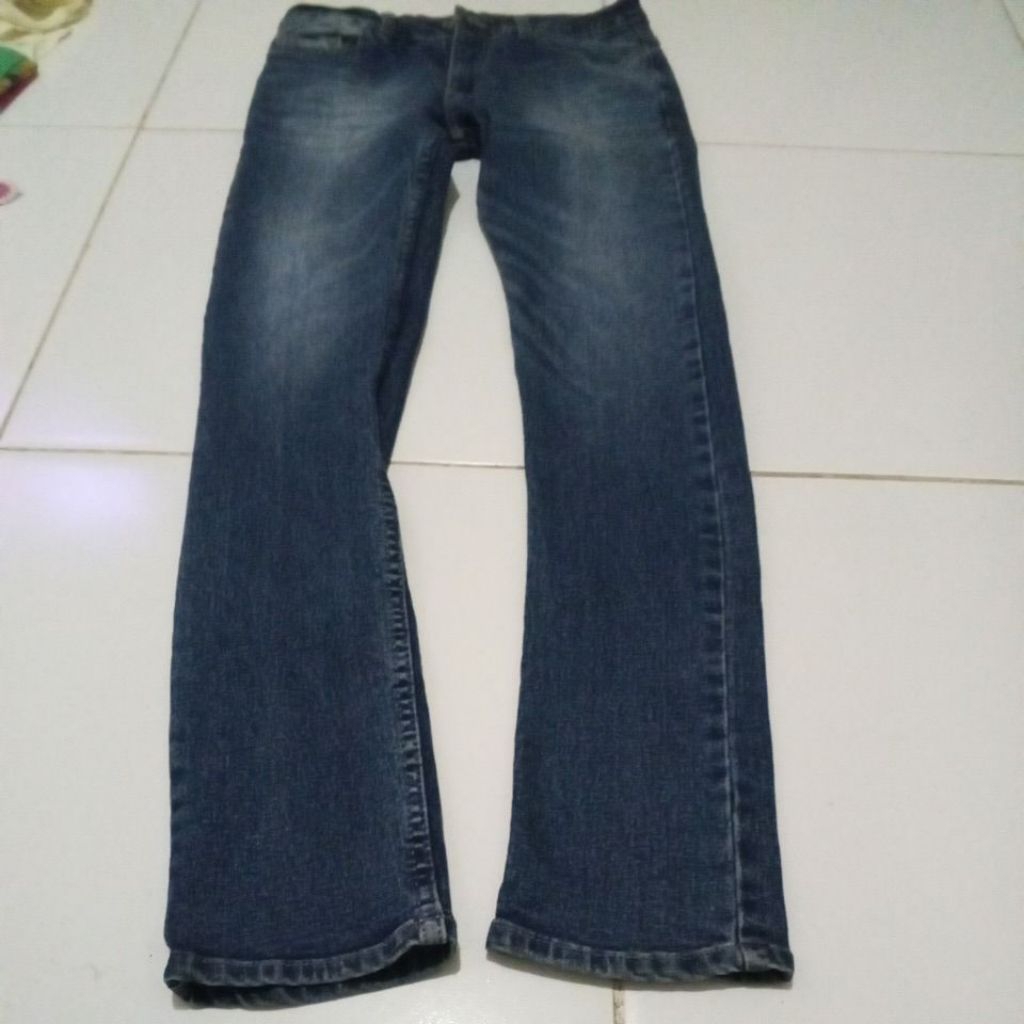celana jeans wanita merk Aerosmith baru