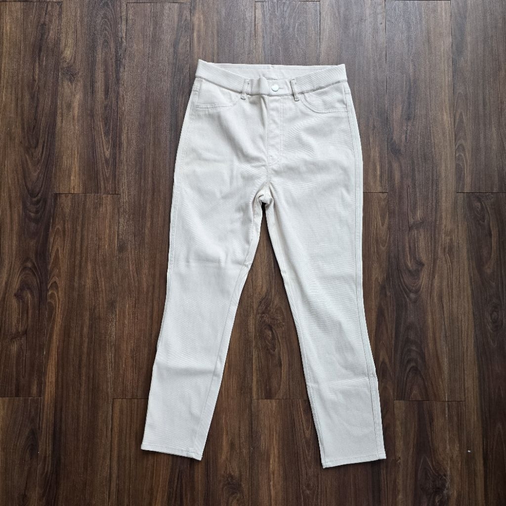 Preloved celana panjang stretch wanita UNIQLO (ORI)