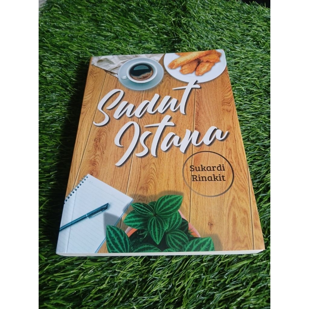 buku sudut istana