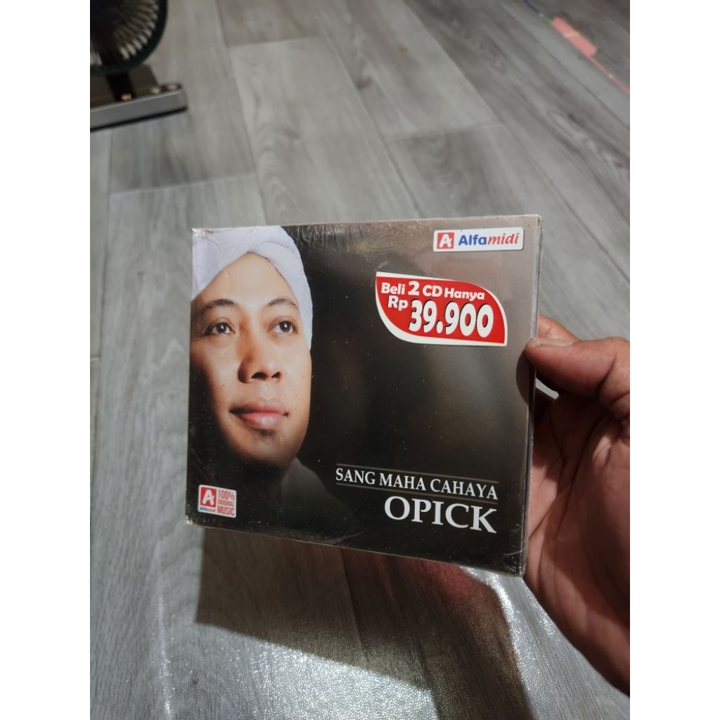 CD Audio Opick Isi 2 CD Kondisi Baru