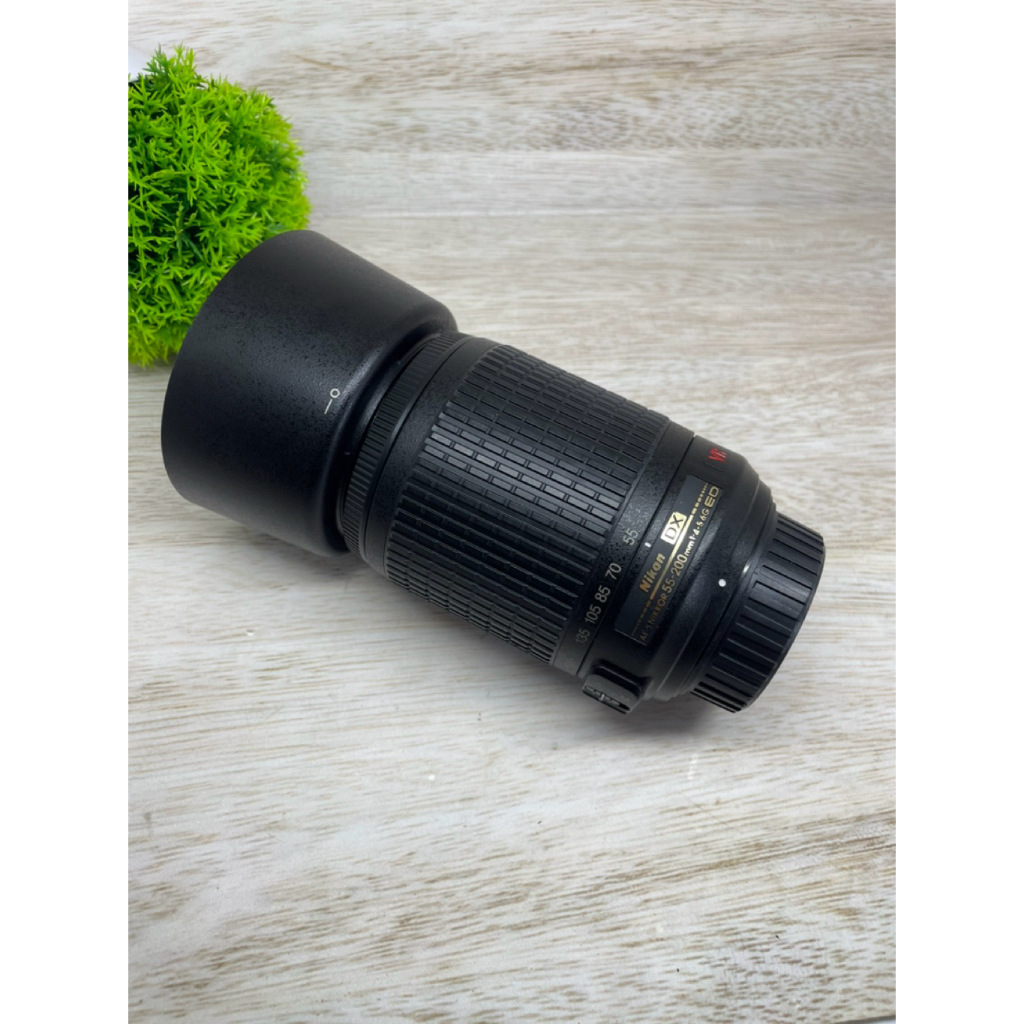 Lensa nikon afs 55-200mm vr bekas mulus
