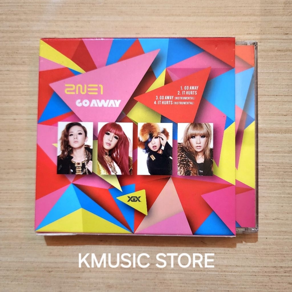 [ READY STOCK ] 2NE1 Album : GO AWAY Single CD