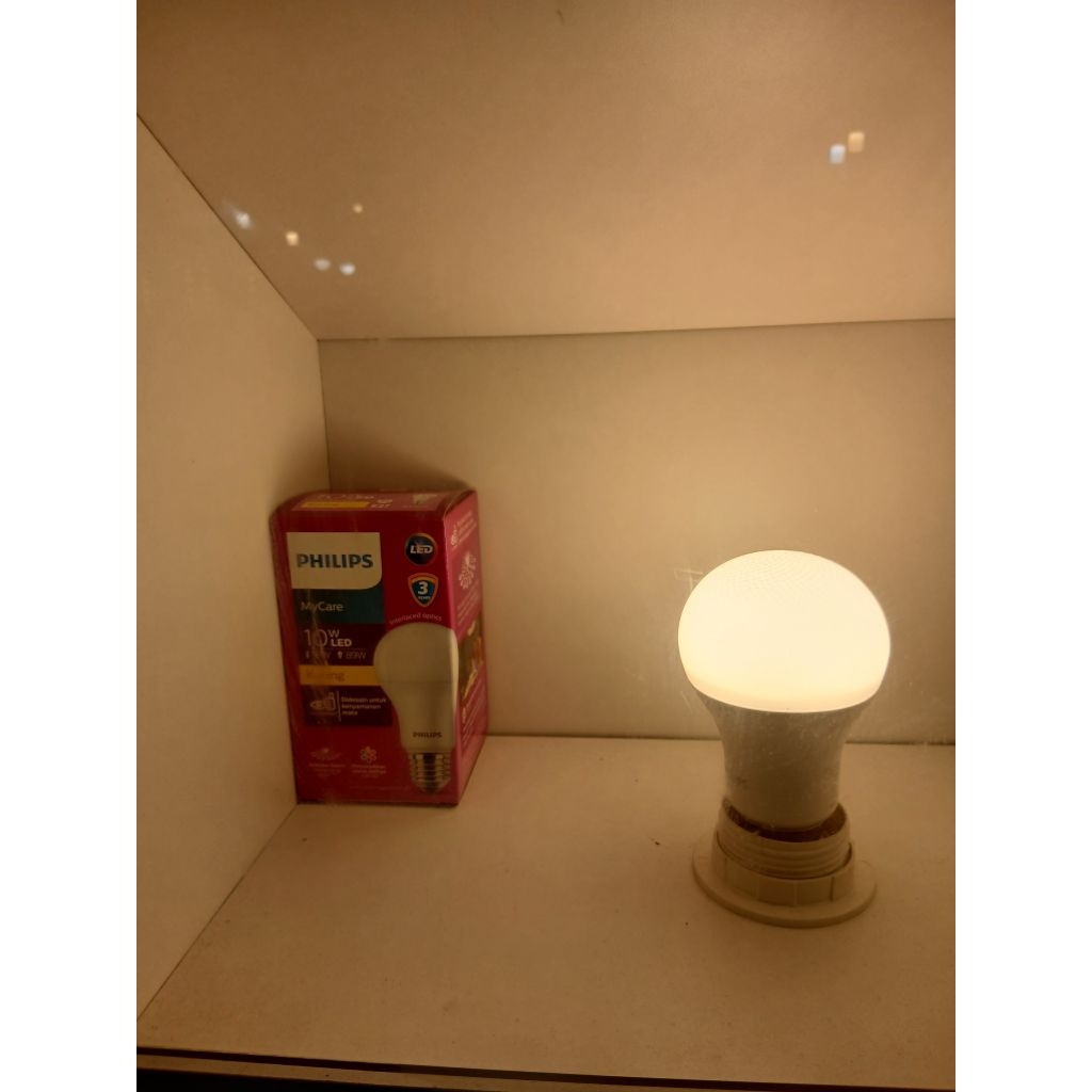 PHILIPS Bola Lampu Bohlam LED 10w e27 3000k 230v - Warm White (Kekuningan)