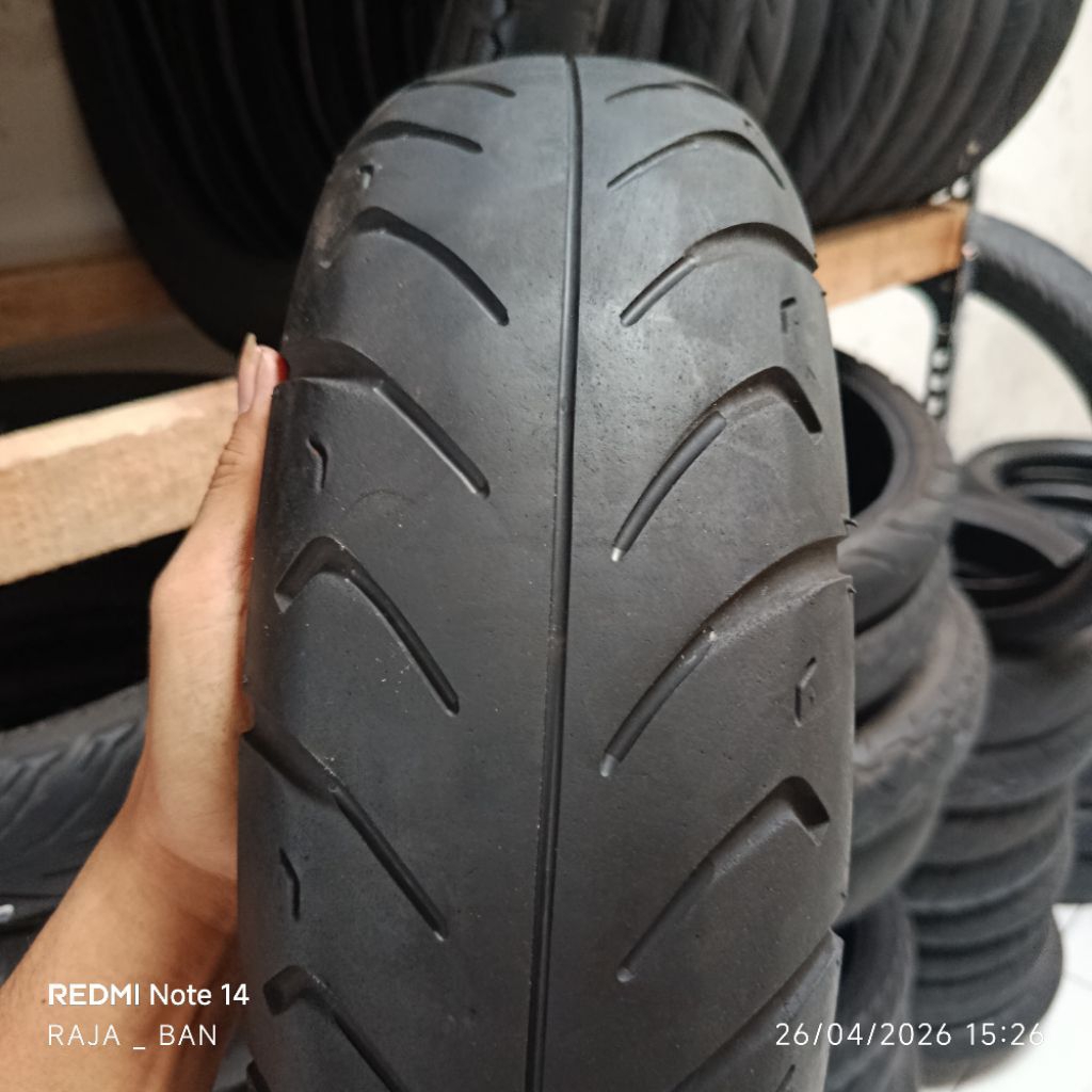 BAN VESPA MATIC 120/70-12 SCOOPY BEKAS UKIRAN SILETAN