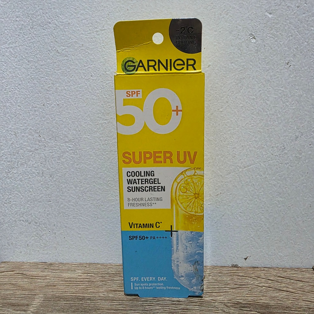 [30 ml] Garnier Sunscreen Super UV Cooling Watergel Sunscreen Vitamin C 30 ml