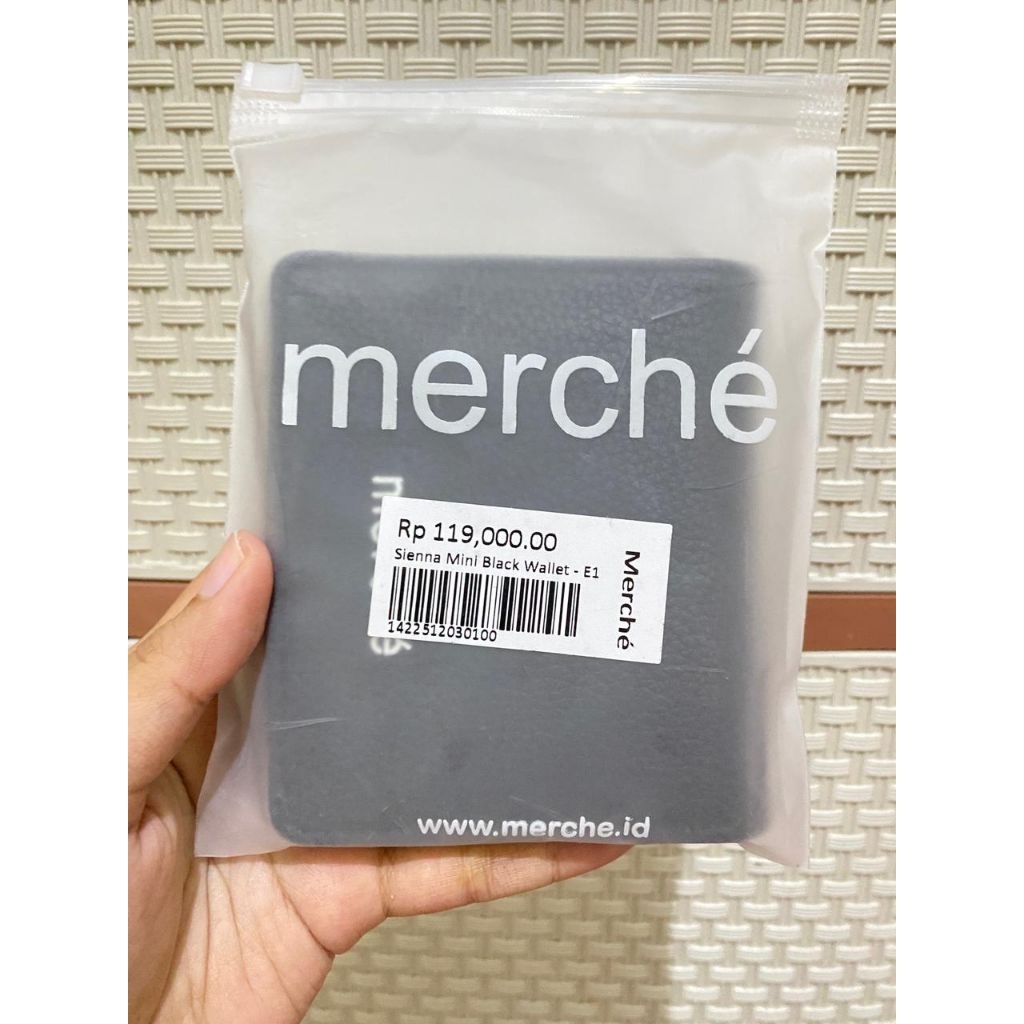 DOMPET MERCHE SIENNA MINI BLACK WALLET