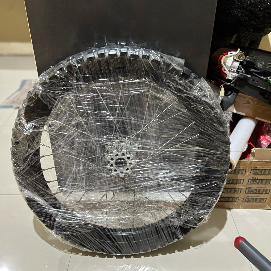 velg copotan depan belakang ever second Crf 150L ecer whelshet welset veleg ori