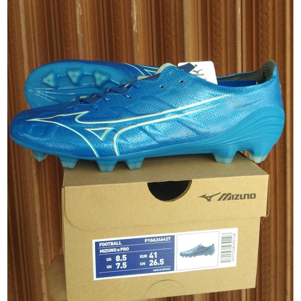 Mizuno Alpha Pro blue
