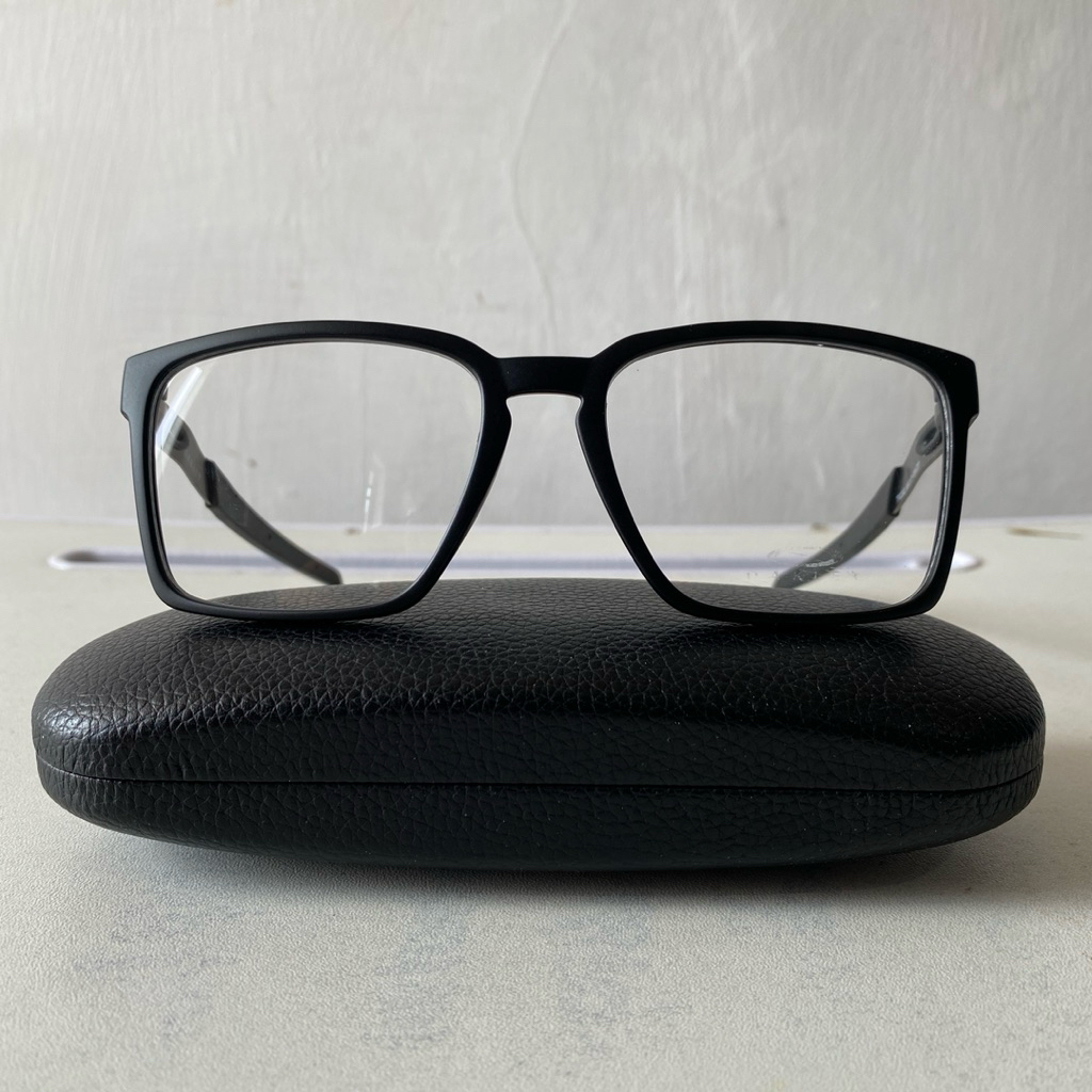Frame Kacamata Branded Preloved Unisex – Oakley