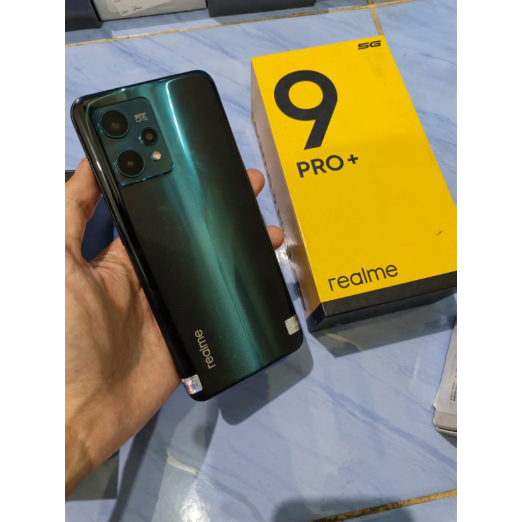 Realme 9 pro+ 8/256 Fullset second