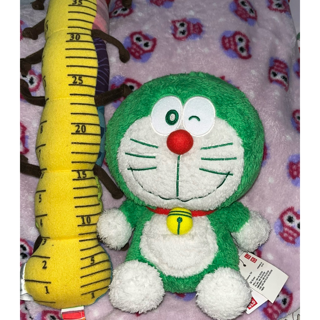 Boneka Doraemon Uniqlo