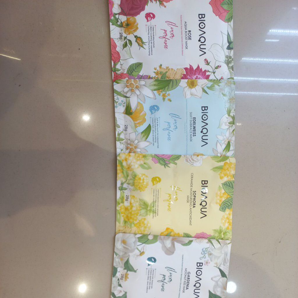 Masker Wajah BIOAQUA Sheet Mask 28g - Melembapkan, Mencerahkan, dan Anti Jerawat