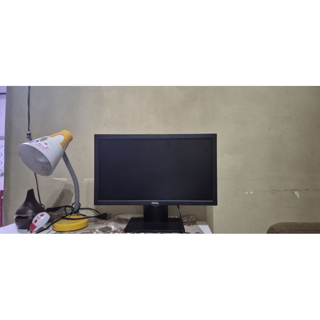 DELL LCD monitor 22inchi PORT VGA, DP