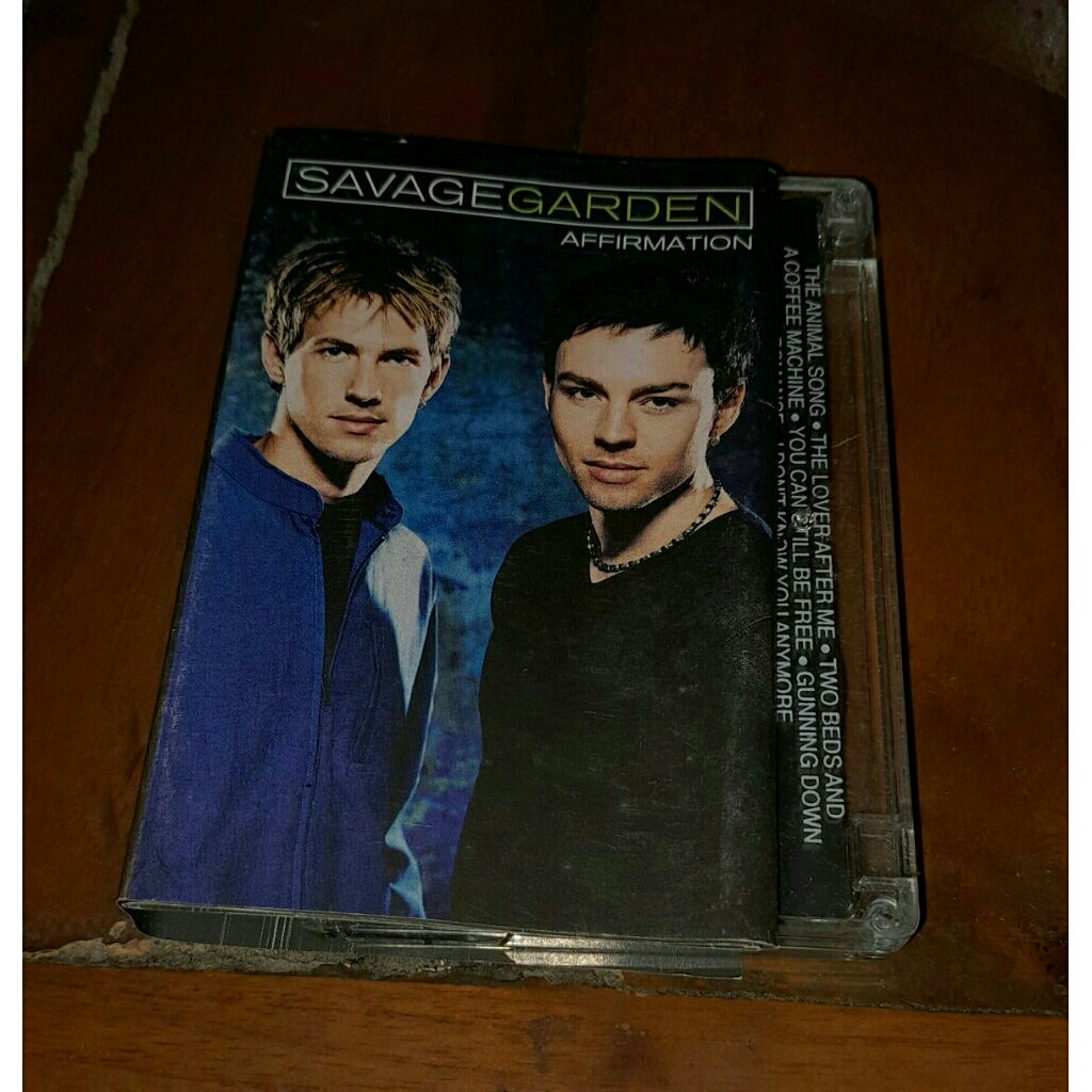 Kaset pita Savage garden