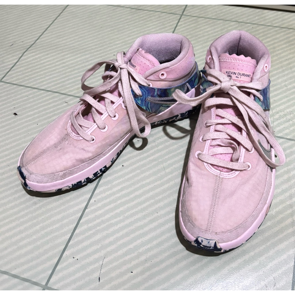 Preloved Sepatu Nike KD 13 Aunt Pearl