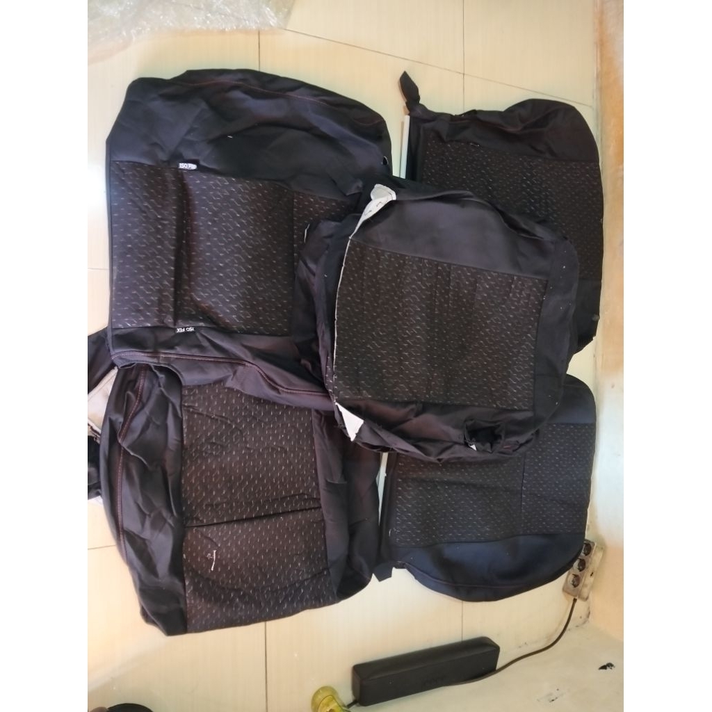 Sarung Jok Original Copotan Mobil Avanza Veloz 2020