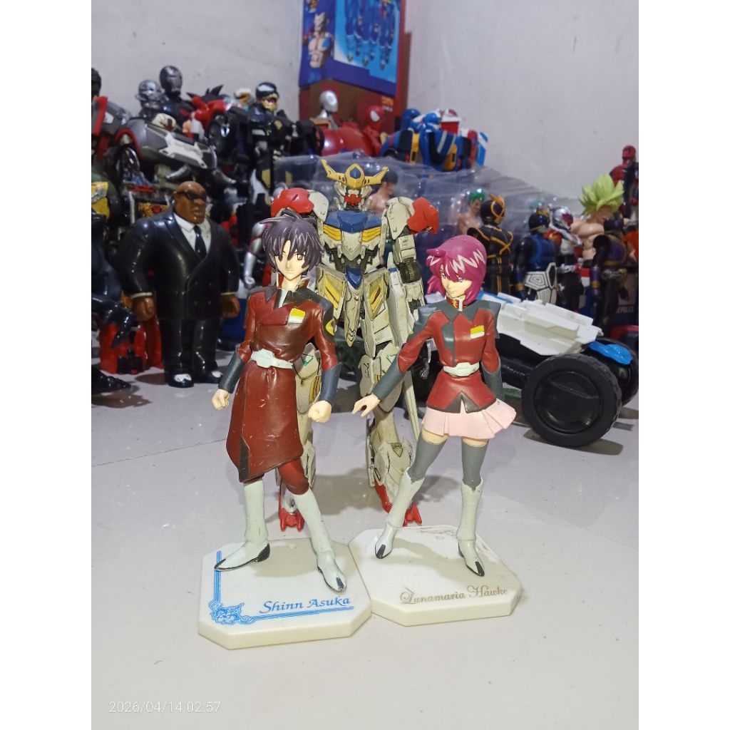 action figure gundam dan robot Gundam original bandai