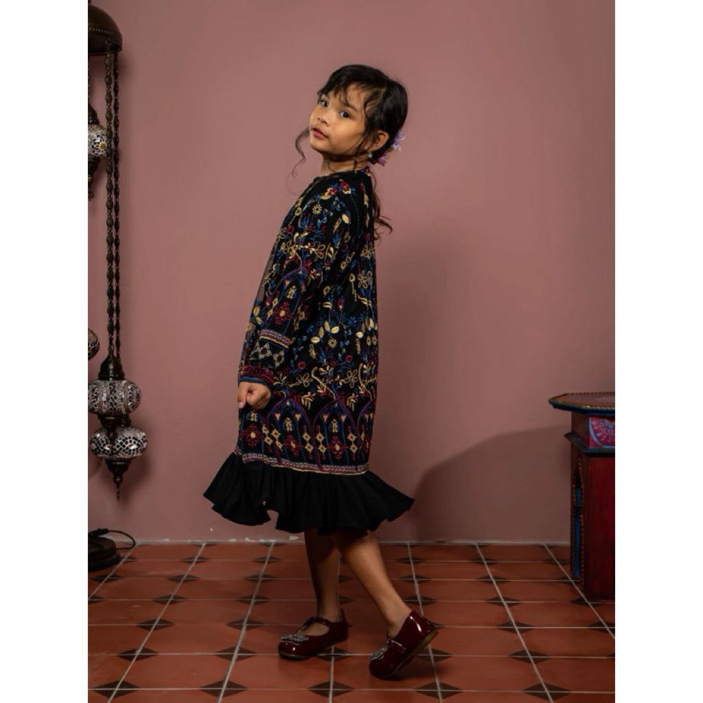 Dress Aleza anak perempuan