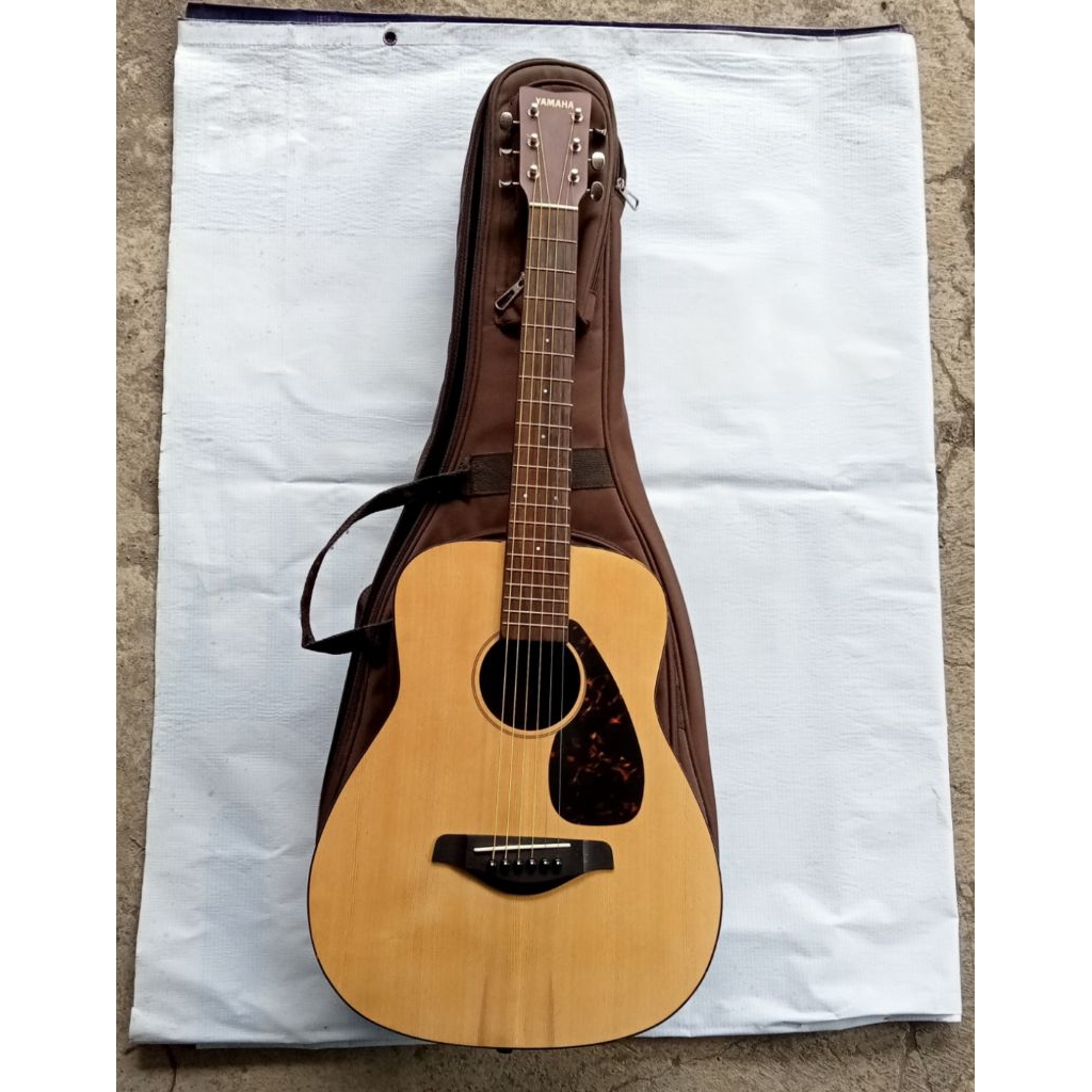GITAR YAMAHA FG JUNIOR JR-2