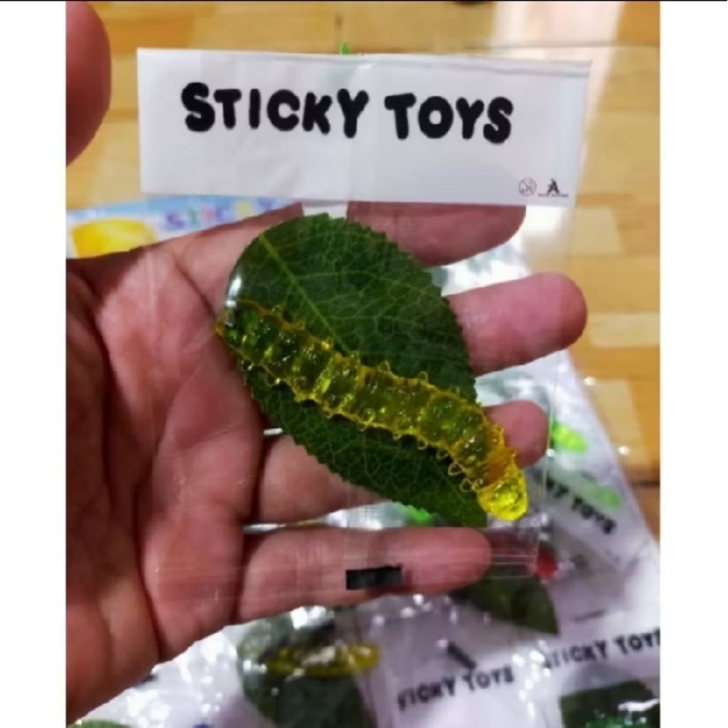 Mainan anak prank binatang ulat daun bahan karet lentur lembut kenyal seru murah harga satuan perpcs