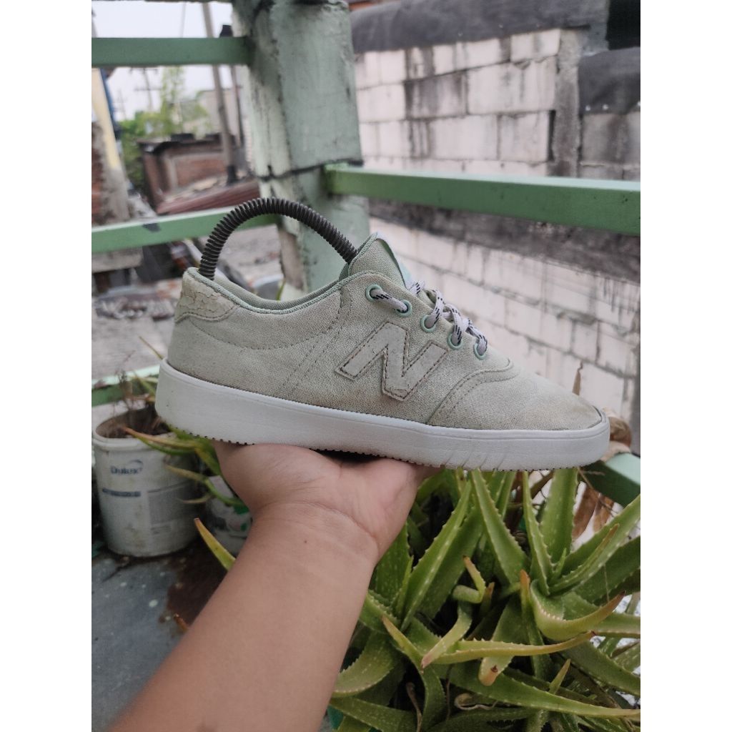 New Balance CT10 Mint Green Casual Sneakers Original Size 37