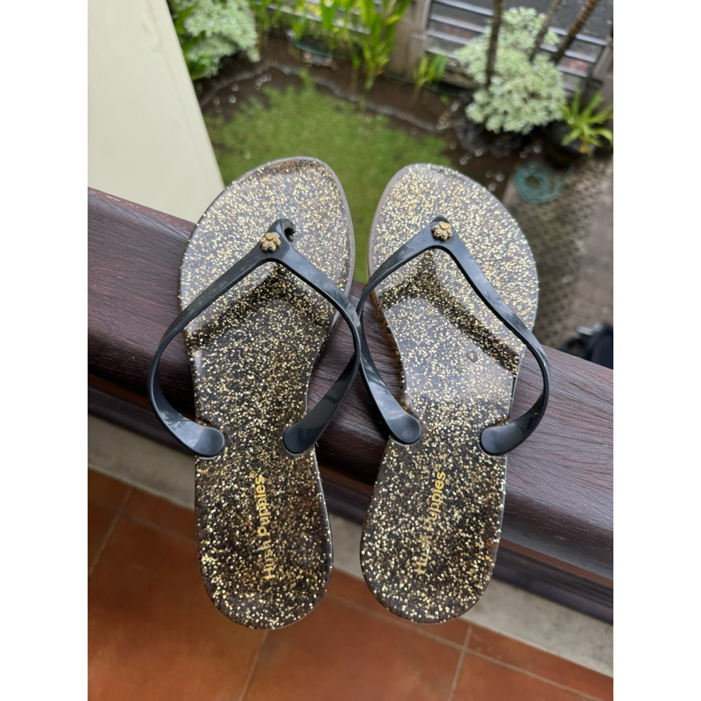 PRELOVED HUSH PUPPIES SANDAL